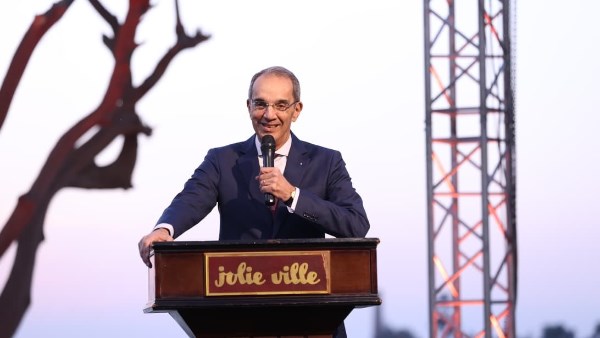 الدكتور عمرو طلعت وزير الاتصالات وتكنولوجيا المعلومات