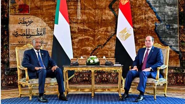 الرئيس السيسى و الفريق عبد الفتاح البرهان