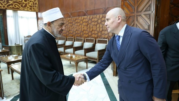 شيخ الأزهر وسفير إيطاليا 