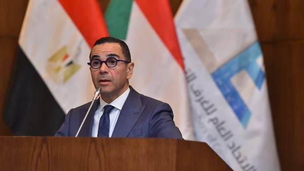  المهندس حسن الخطيب - وزير الاستثمار والتجارة الخارجية