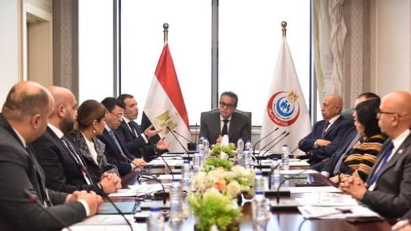 الدكتور خالد عبدالغفار نائب رئيس مجلس الوزراء ووزير الصحة والسكان