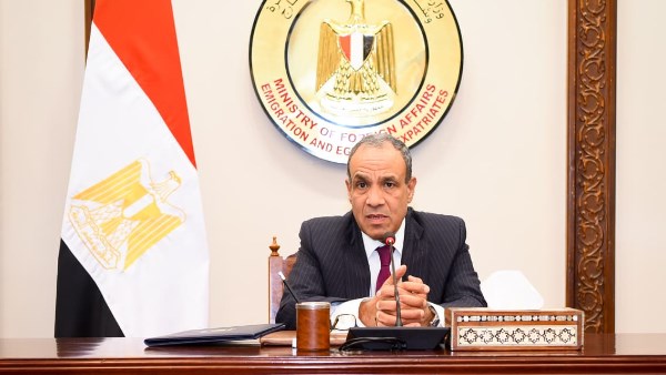 الدكتور بدر عبد العاطي وزير الخارجية والهجرة