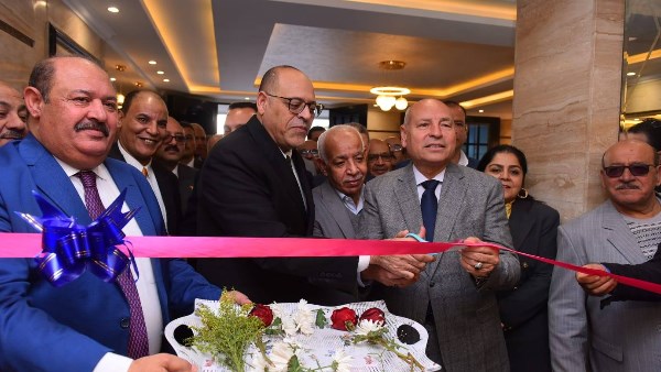  وزير العمل يفتتح المقر الجديد للنقابة العامة للعاملين بالنقل البري