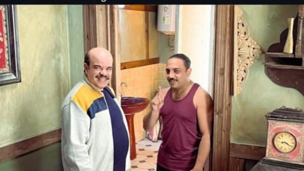 محمد أوس أوس ومحمد عبدالرحمن توتا من كواليس تصوير فيلم "101 مطافي"