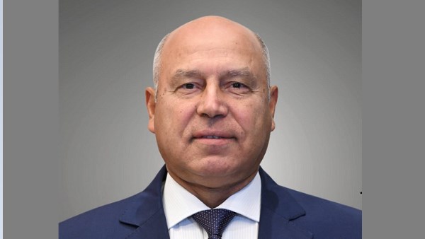 كامل الوزير