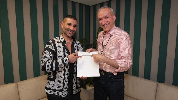 أحمد سعد يتعاقد مع روتانا لتقديم أغانى تليق بمشواره الغنائي 