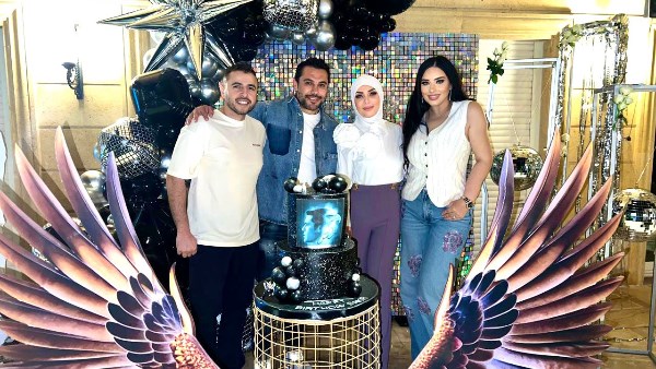 مروه نصر و المنتج محمد علام يحتفلون بعيد ميلاد الكابتن أحمد حسن في أجواء عائلية