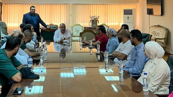 ياسر إدريس يستقبل وفد دبلومة الإدارة الرياضية