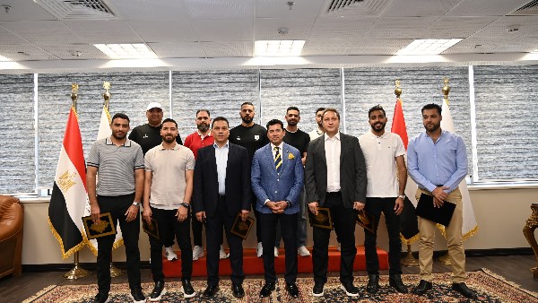 وزير الرياضة يستقبل بعثة الرياضيين العائدين من ليبيا