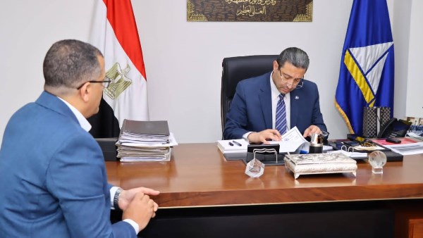محافظ دمياط