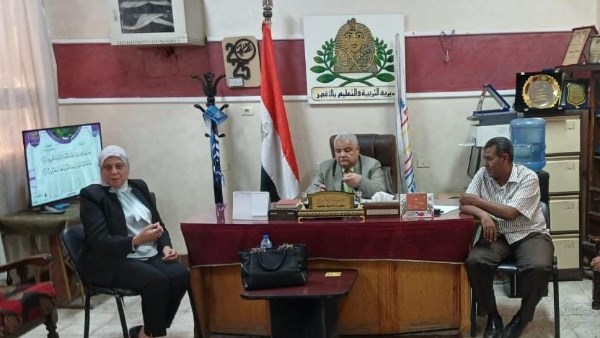 جانب من الاجتماع جانب من الاجتماع