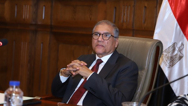  النائب عفت السادات