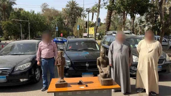 المتهمين والمضبوطات 