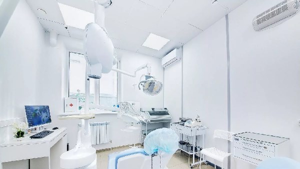 الصحة تُعلن تفعيل خدمة القسطرة المخية بمستشفى دمنهور التعليمي بمحافظة البحيرة