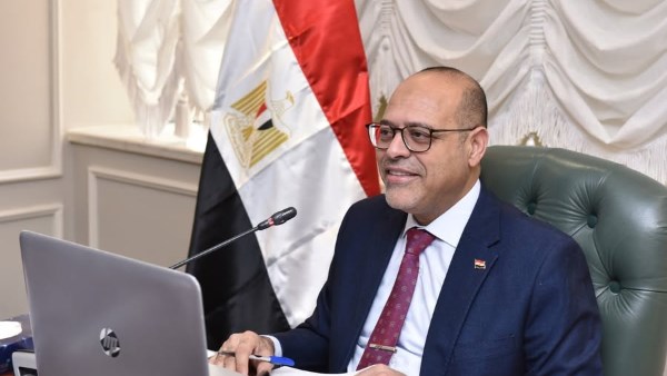 وزير العمل يُعلن بدء التقديم في منح مجانية للتدريب على 28 مِهنة وزير العمل يُعلن بدء التقديم في منح مجانية للتدريب على 28 مِهنة
