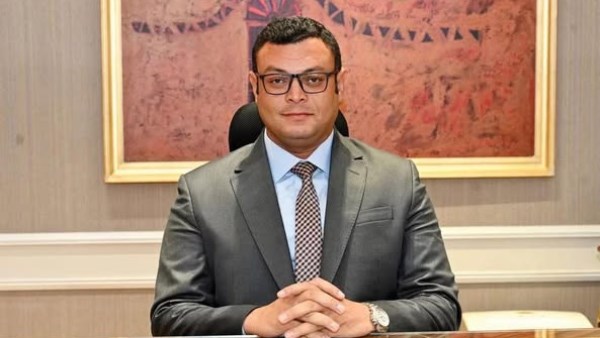 وزير الإسكان يتابع تنفيذ مشروع "ديارنا" السكني بمدينة العاشر من رمضان 