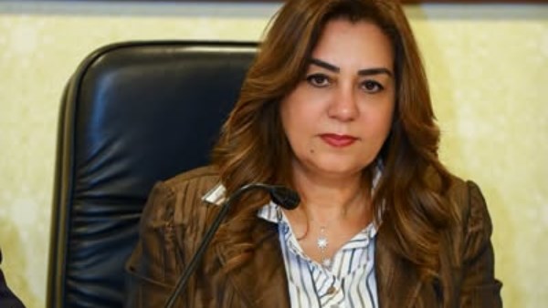 منال عوض: إزالة 1100 حالة تعدٍ بمختلف المحافظات في يومين واتخاذ الإجراءات القانونية ضدهم