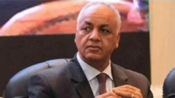  مصطفى بكري