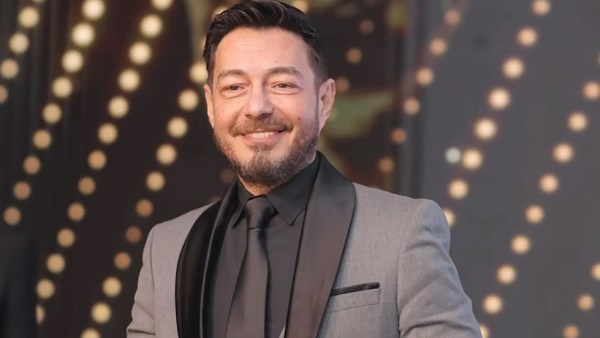 الفنان أحمد زاهر 