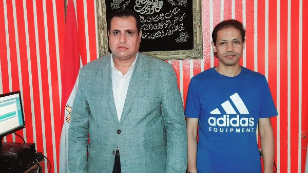 اثناء اللقاء اثناء اللقاء