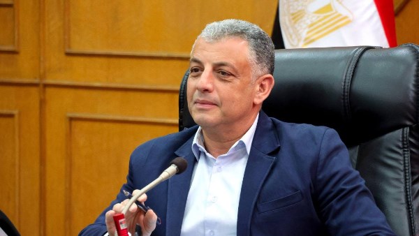 محافظ الاسماعيلية 
