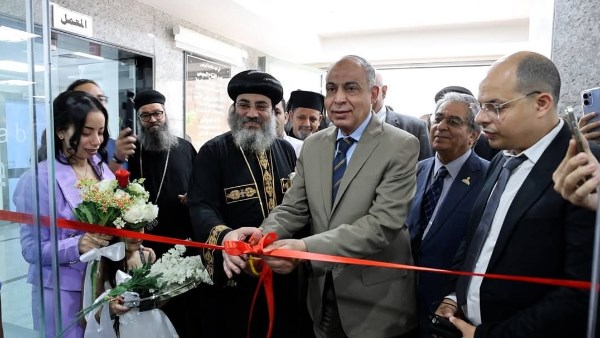 افتتاح مستشفي الرجاء بحضور محافظ المنيا