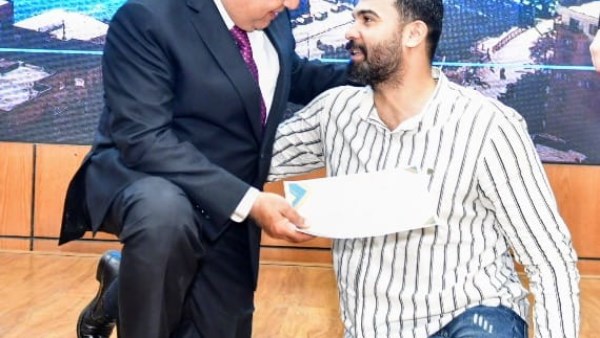 جانب من الاحتفال جانب من الاحتفال