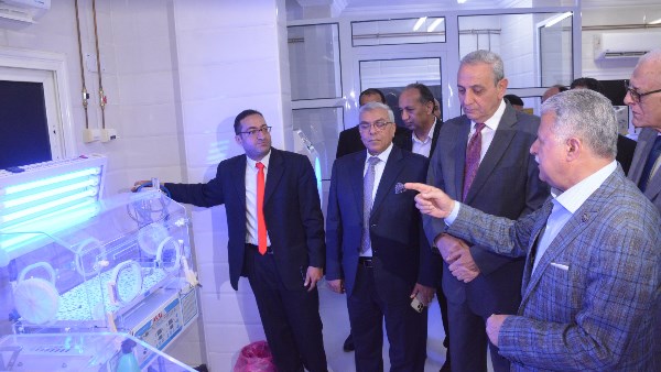 محافظ الغربية خلال الافتتاح محافظ الغربية خلال الافتتاح
