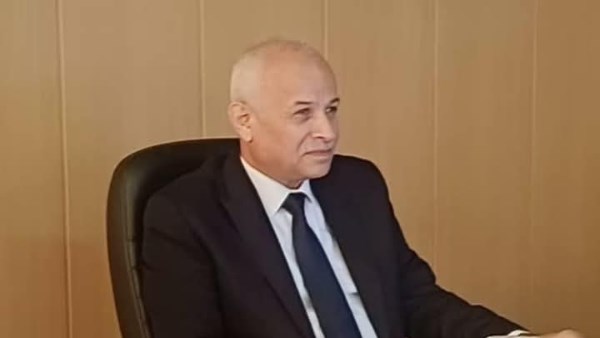 مياة البحيرة 