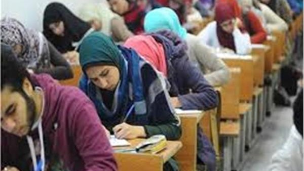 طلاب الثانوية العامة طلاب الثانوية العامة