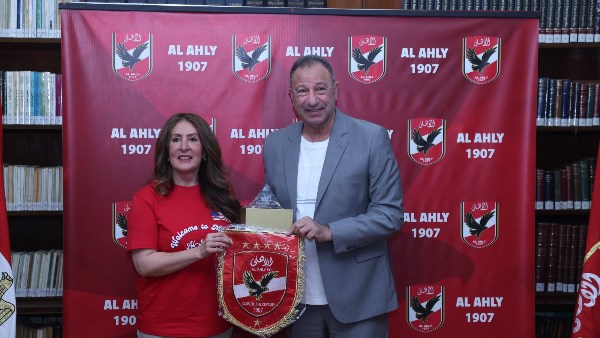 الخطيب وسفيرة أمريكا الخطيب وسفيرة أمريكا