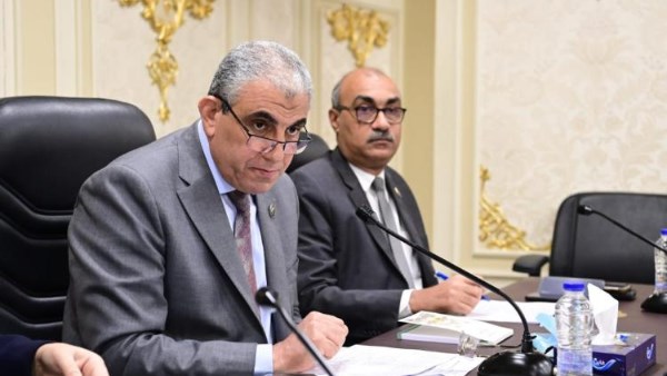 النائب عادل عبدالفضيل
