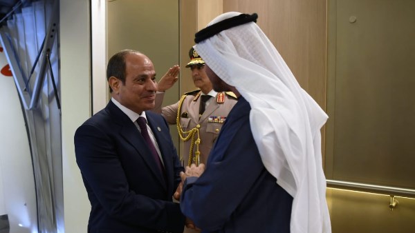 الشيخ محمد بن زايد يستقبل الرئيس السيسي