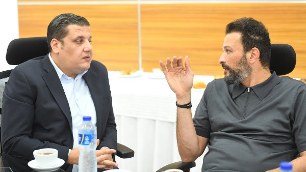 الدكتور مصطفي زمزم والمهندس أيمن عباس الدكتور مصطفي زمزم والمهندس أيمن عباس