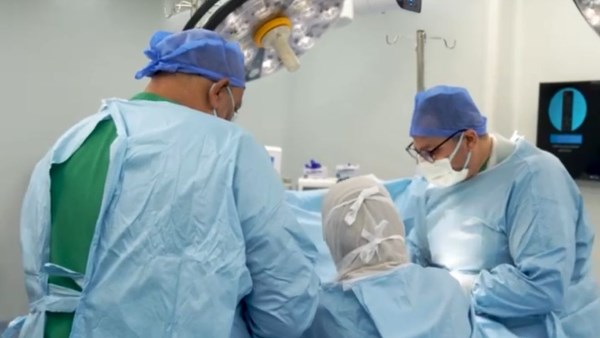 ولادة الطفل يحيي بمعجزة إلهية في «مستشفى الناس»