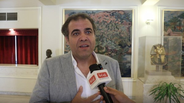 الفنان والنحات الدكتور عصام درويش الفنان والنحات الدكتور عصام درويش