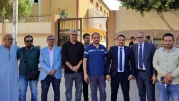 طبيب قنا