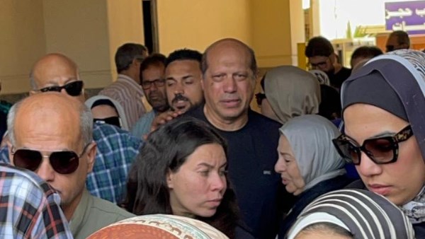 علاء نبيل