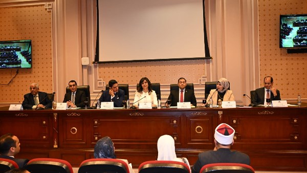 لجنة الشباب والرياضة