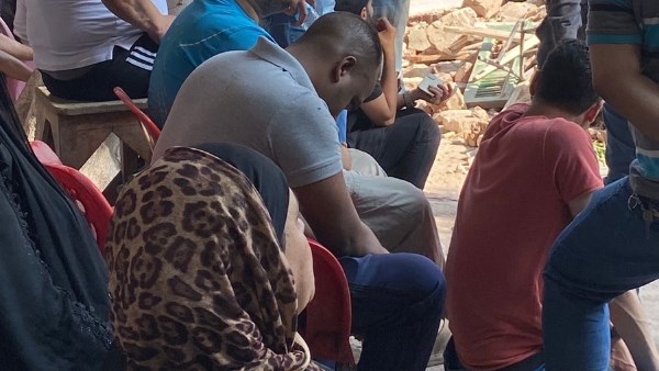العقار المنهار