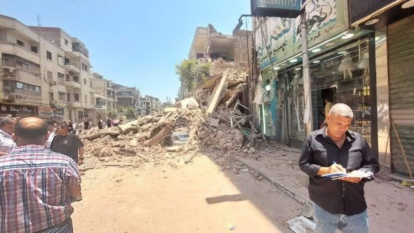 العقار المنهار