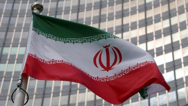 إعلام إيراني: طهران أبلغت فرنسا وبريطانيا وأمريكا بأنها ستشن هجمات واسعة ضد إسرائيل