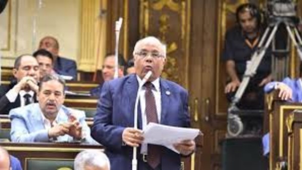 الفيومي: الحكومة وعدت بتعديلات جديدة على قانون الإيجار القديم خلال جلسات الحوار المجتمعي