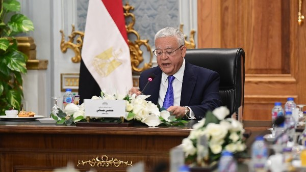 «لن نقبل أي أعذار».. رئيس النواب ينتقد تغيب وزيري المالية والتخطيط عن مناقشة الموازنة