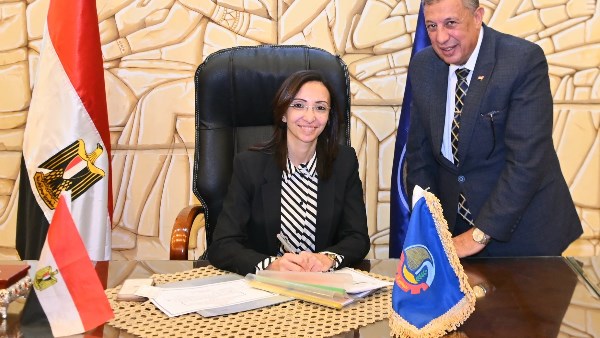 ظهرت الآن.. محافظ البحيرة يعتمد نتيجة الشهادة الإعدادية بنسبة نجاح 75.16% ظهرت الآن.. محافظ البحيرة يعتمد نتيجة الشهادة الإعدادية بنسبة نجاح 75.16%