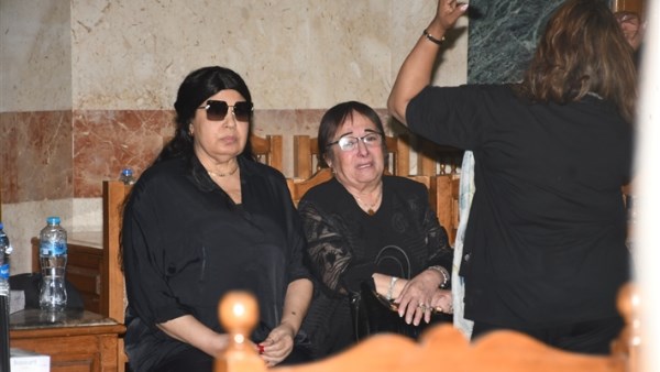 سميرة عبد العزيز 