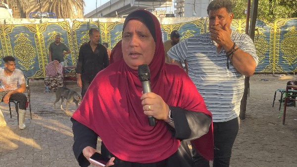 الحاجة عزيزة