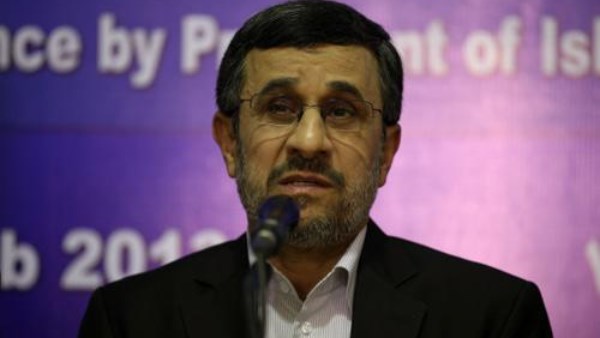 الرئيس الإيراني الأسبق محمود أحمدي نجاد