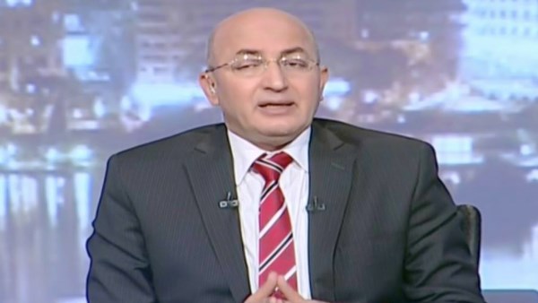الإعلامي سيد علي