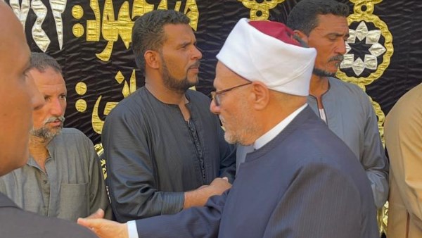 شوقي علام في عزاء ضحايا المنوفية